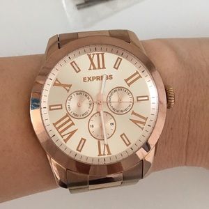Express large gold watch